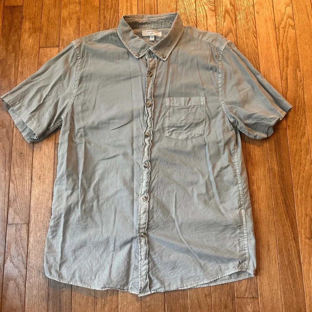 Banana Republic Slim Fit Button Down Men M Short Sleeve Sage Green Modern Casual